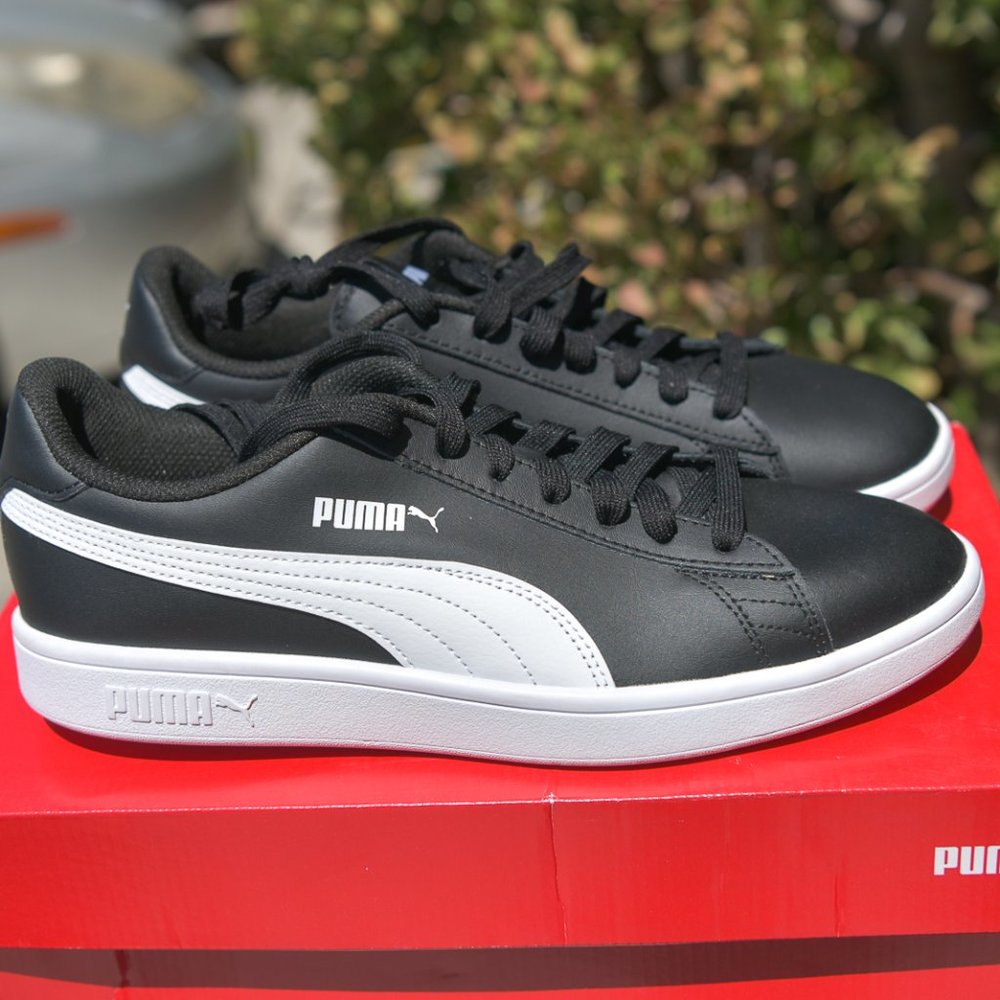 Puma Smash V2 Men's‎ Leather Sneaker BLACK